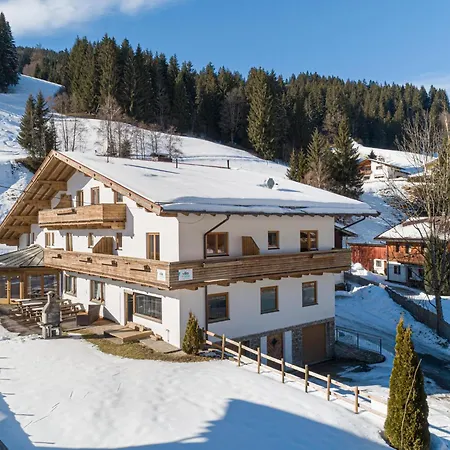 Mooshaeusl * Hopfgarten im Brixental